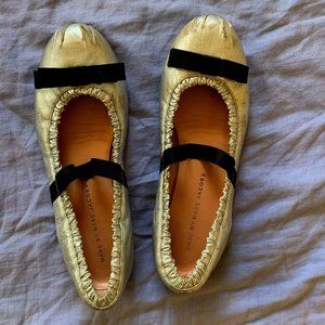 Marc by Marc Jacobs Silver Ballet Flats  38 1/2